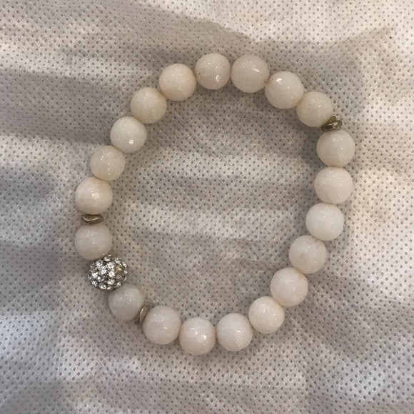 Beaded Stone Bracelet - Picture 1 of 2